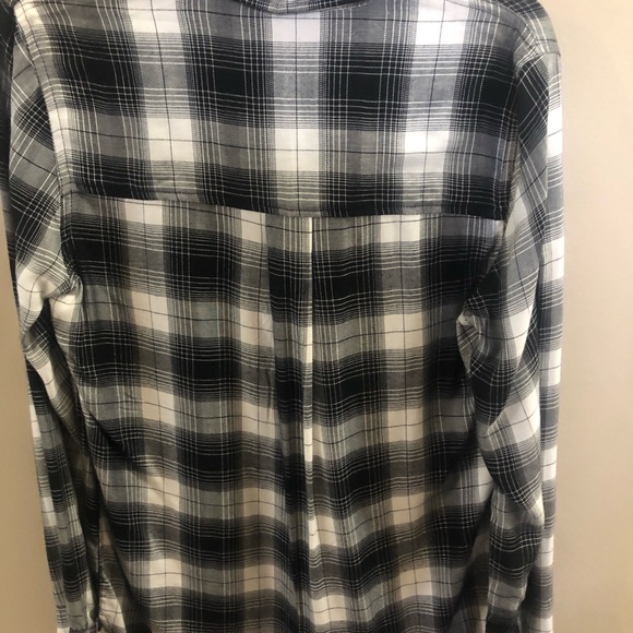 Jessica Simpson Button up Shirt - Picture 4 of 4